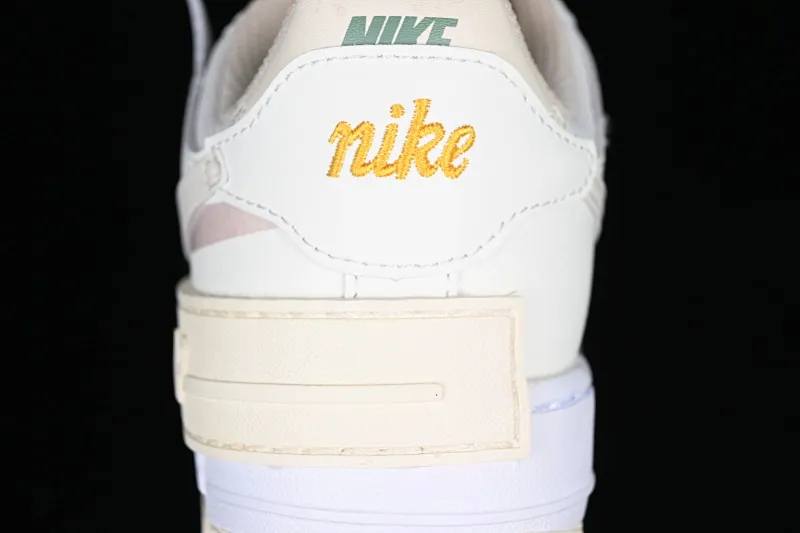All Categories Nk Air Force 1 Air Force Series Nk Air Force 1 Shadow Air Force Lightweight Increase Nk Air Force 1 Shadow Air Force One Lightweight Increase Low-top Versatile Sneakers FQ6871-111